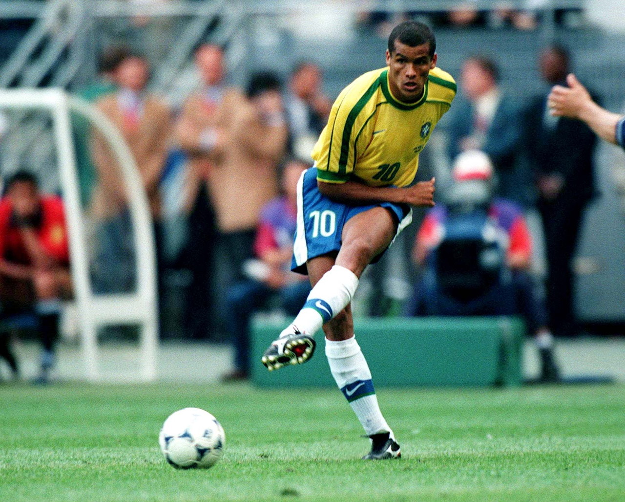 分析中指出 分析中指出