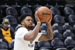 但在这样一 但在这样一